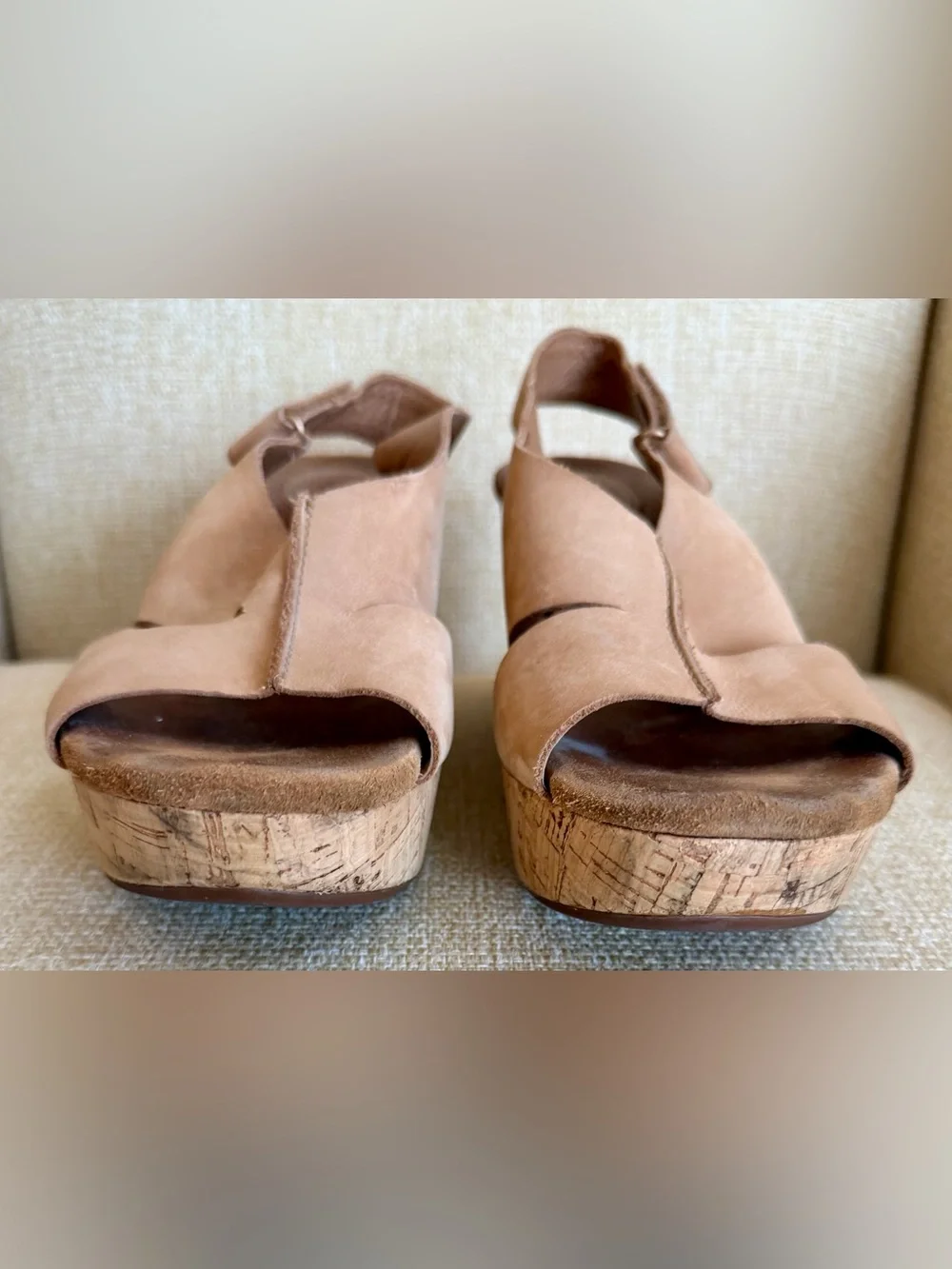Clark’s Artisan Women’s Beige Tan Nude Leather Suede Cork Wedge Sandals 9M